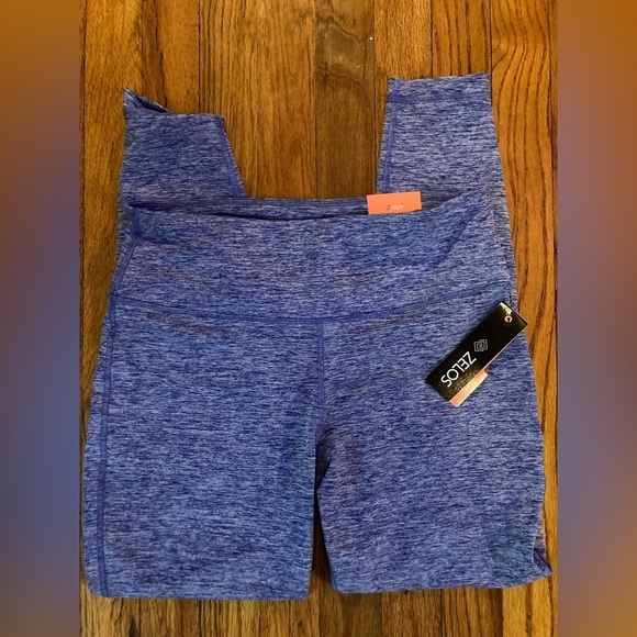 ZELOS size medium blue 7/8ths Capri LEGGINGS NWT - Picture 4 of 7